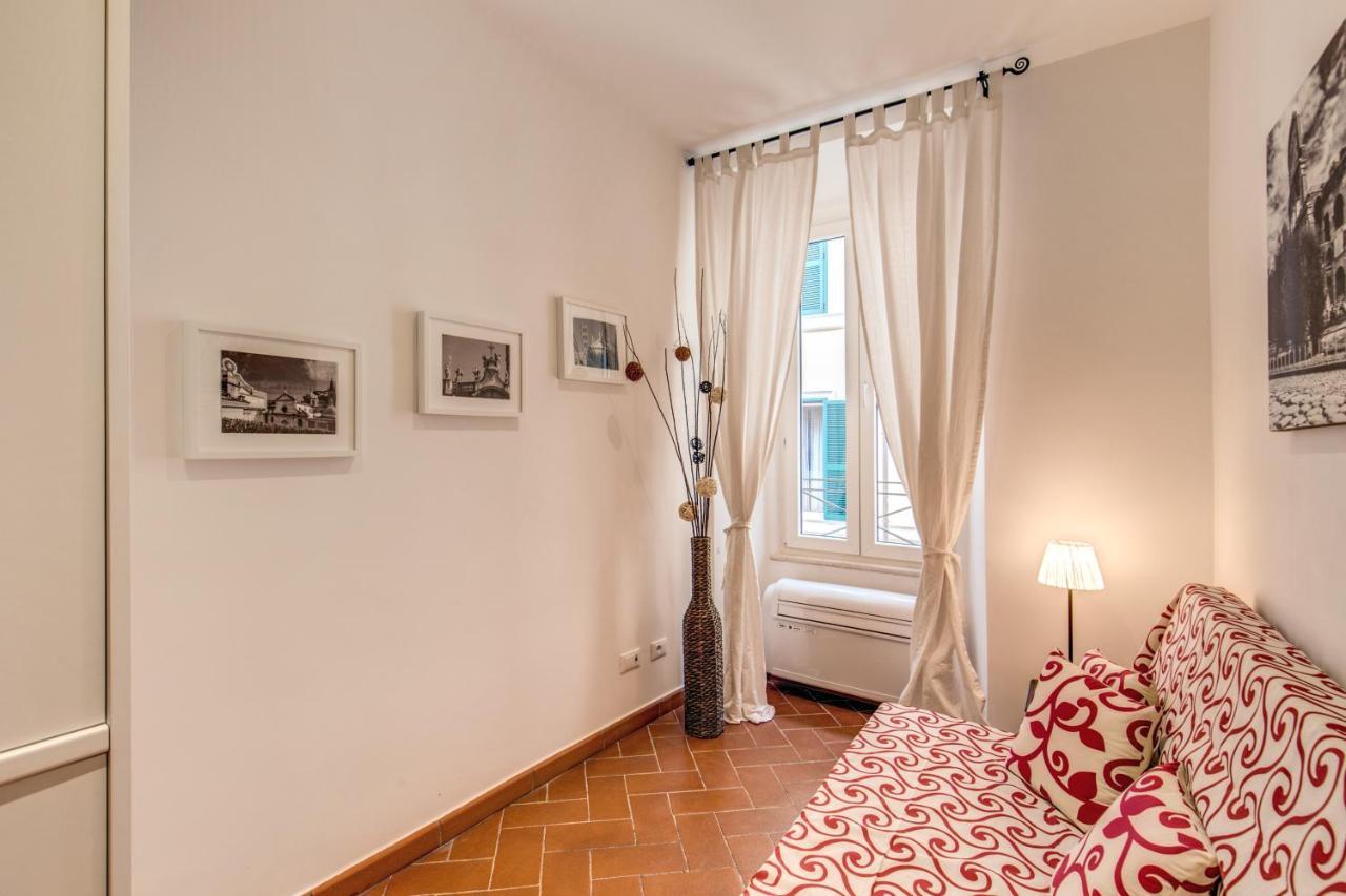 Piccolo Trevi Suites Řím Exteriér fotografie
