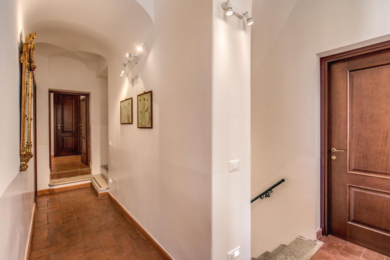 Piccolo Trevi Suites Řím Exteriér fotografie