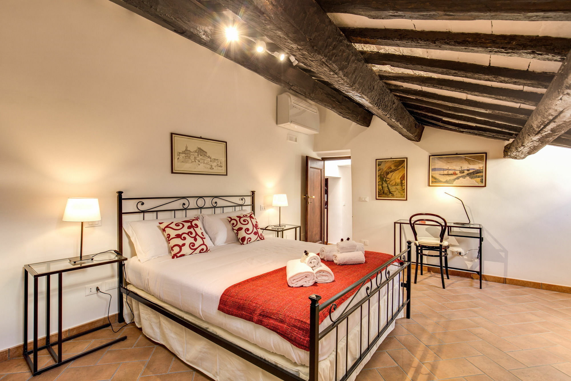 Piccolo Trevi Suites Řím Exteriér fotografie