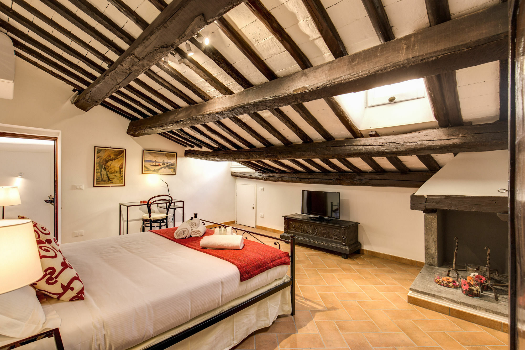 Piccolo Trevi Suites Řím Exteriér fotografie